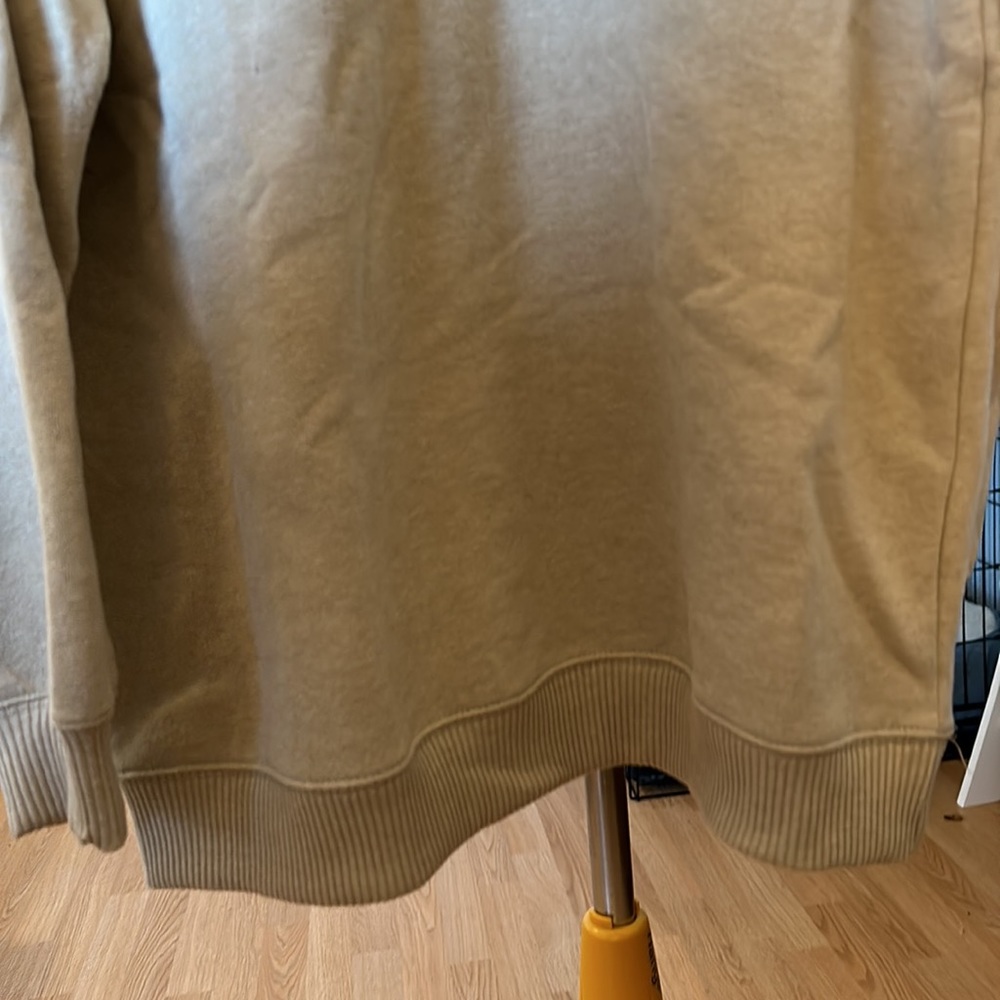 Fleece - Picture 4 of 4